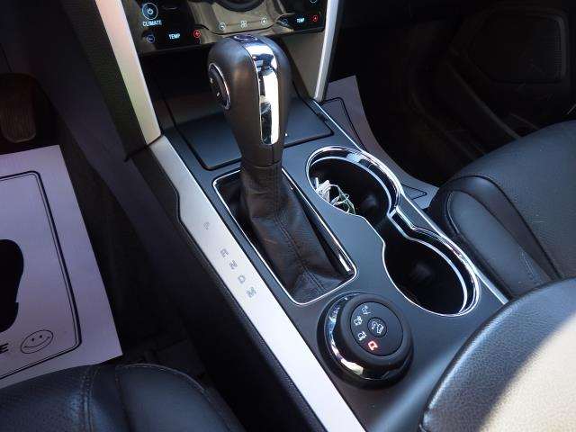 Ford Explorer 2014 photo 19